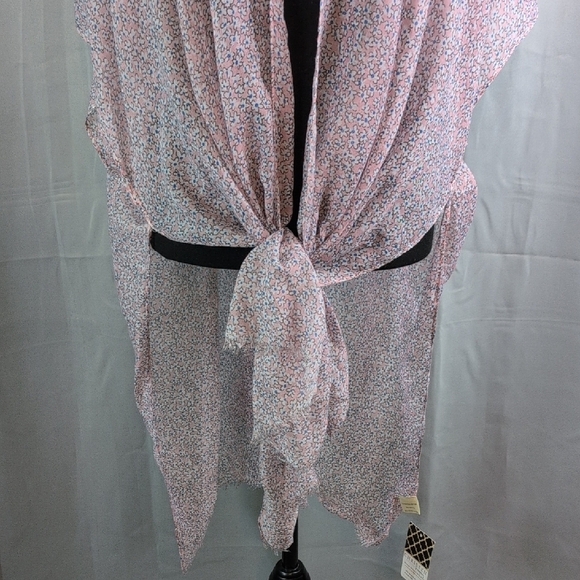 Floral Kimono with Tie Front - Picture 8 of 10